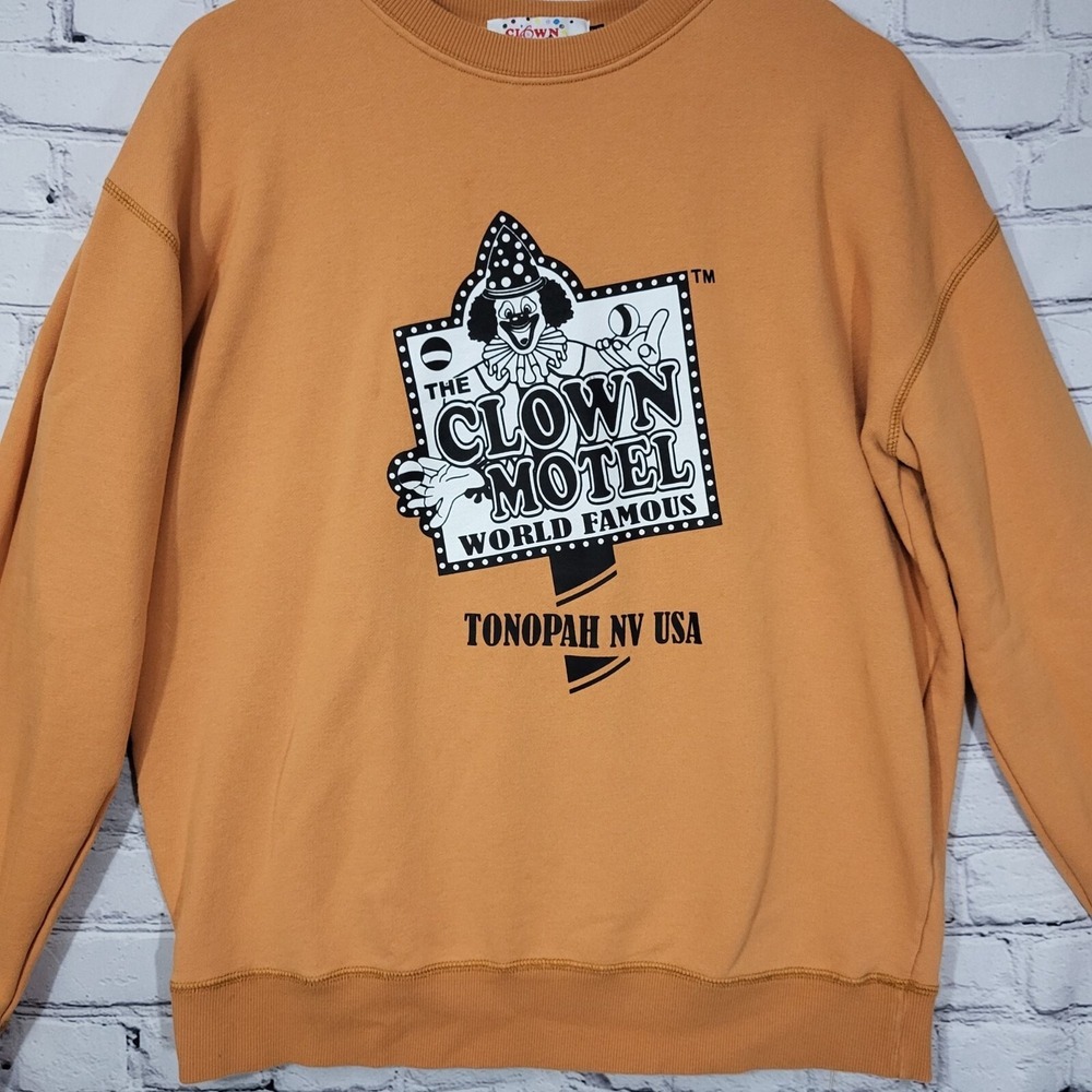 Clown Motel Sweatshirt Womens Sz L Crew Neck Pullover 100% Cotton